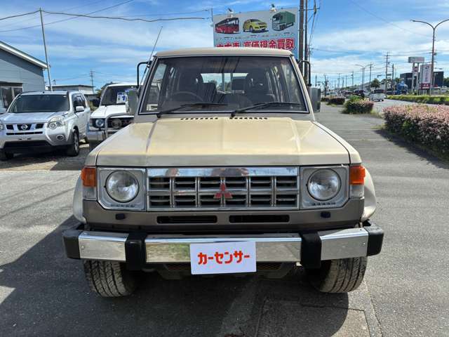 Mitsubishi Pajero 2