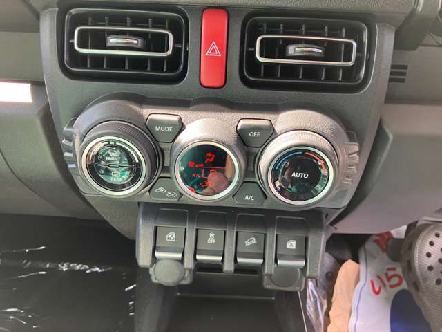 Suzuki Jimny Nomade 12