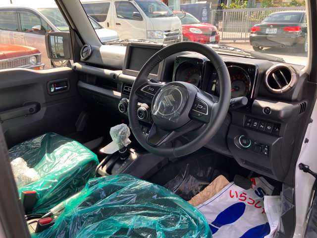 Suzuki Jimny Nomade 5