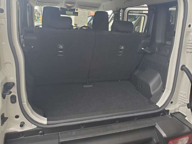Suzuki Jimny Nomade 9