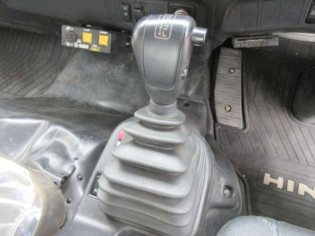 Hino Ranger 11
