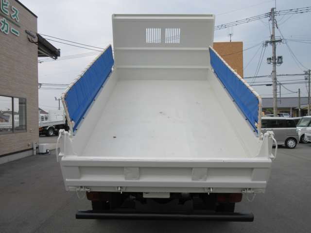 Hino Ranger 6