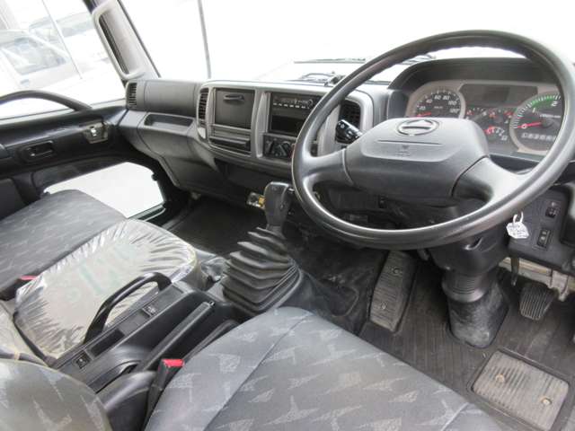 Hino Ranger 9