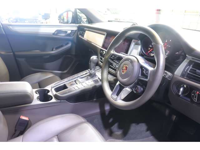 Porsche Macan 7