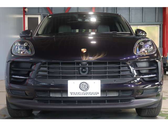 Porsche Macan 8