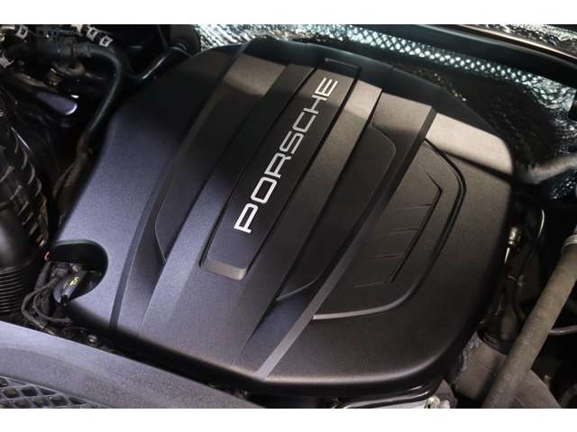 Porsche Macan 9