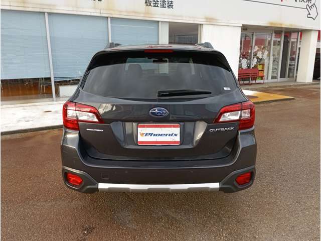 Subaru Legacy Outback 9