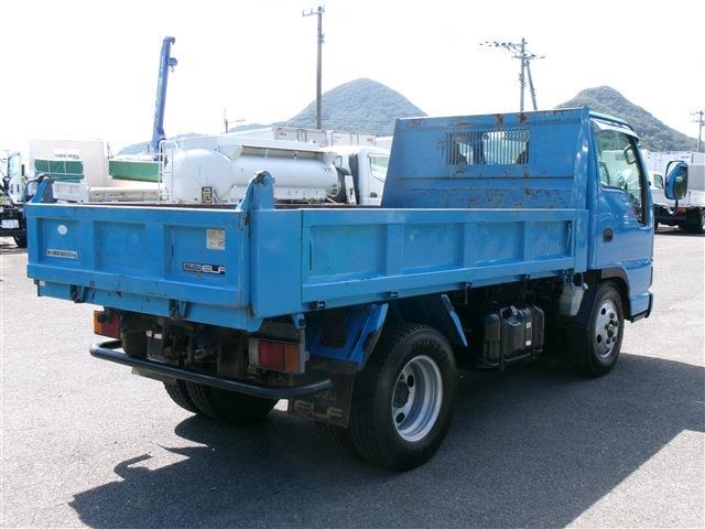 Isuzu Elf 4