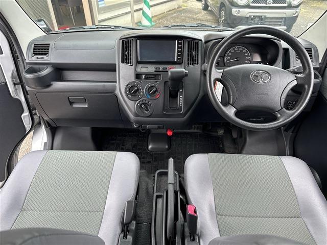 Toyota Town Ace Van 3