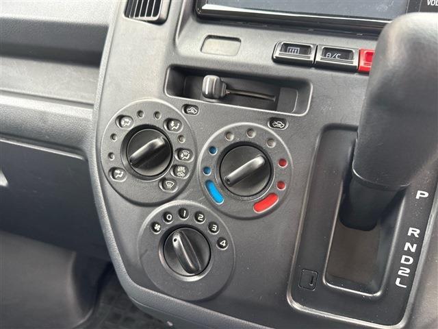 Toyota Town Ace Van 9
