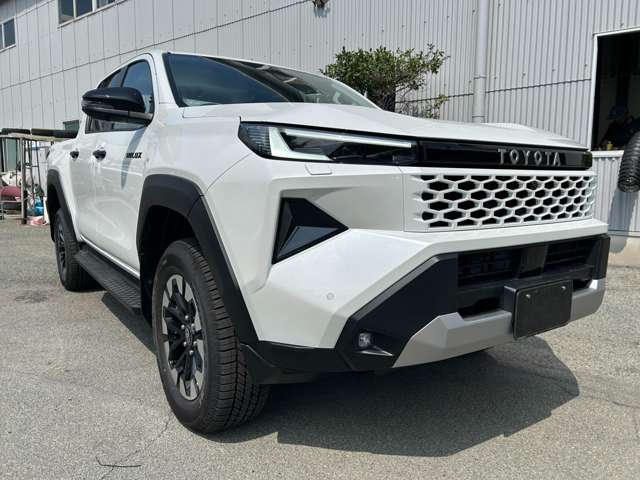 Toyota Hilux 5