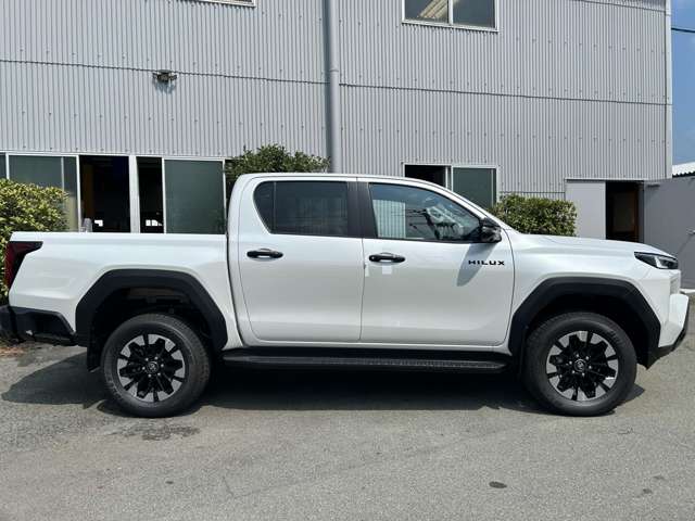 Toyota Hilux 6