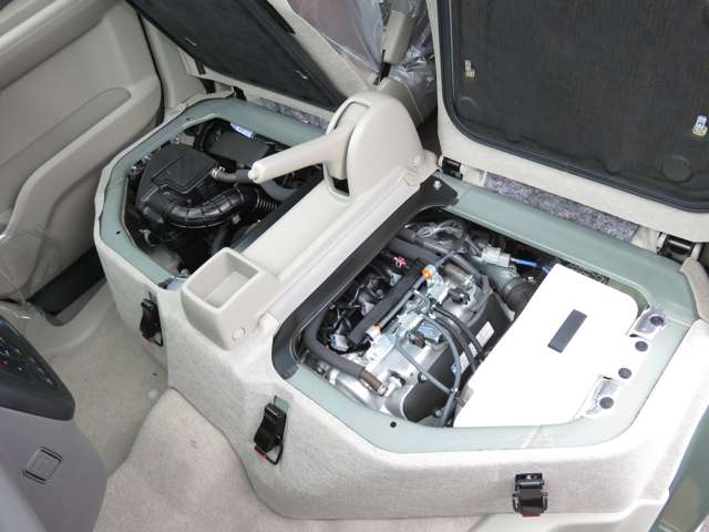 Suzuki Every 12