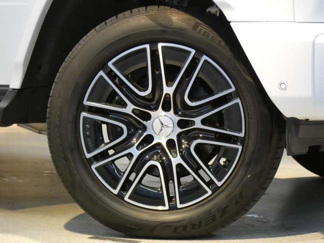 Mercedes-Benz G-Class 6