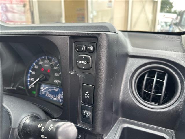 Toyota Probox Van 8