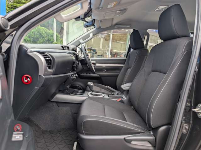Toyota Hilux 7