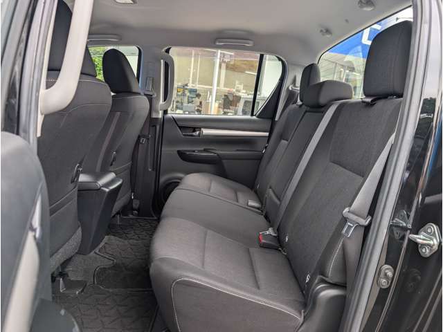 Toyota Hilux 8