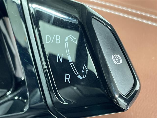 Volkswagen ID.4 12