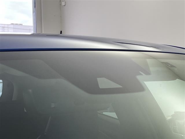 Lexus UX 9