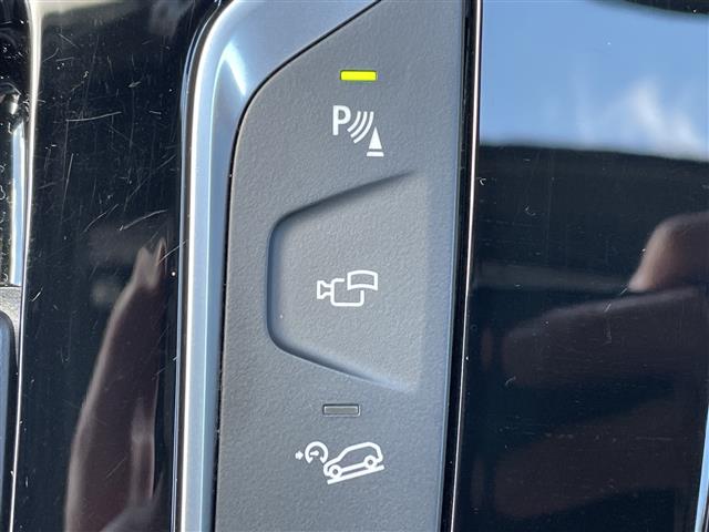 BMW X3 7