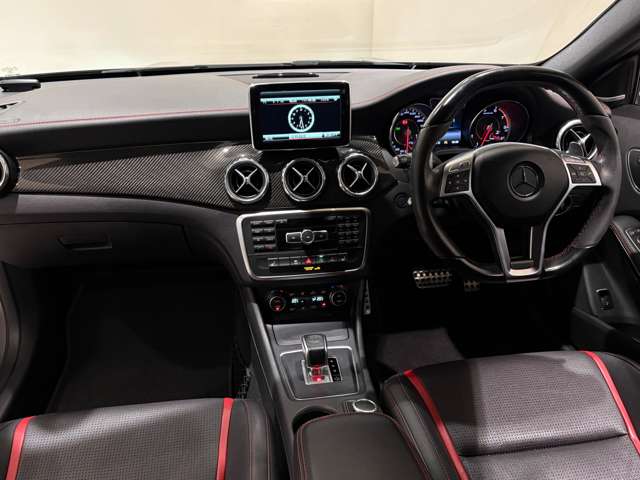 Mercedes-Benz GLA-Class 5