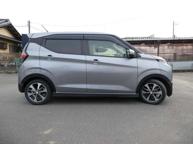 Mitsubishi eK X 10