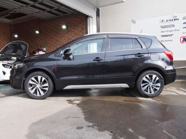 Suzuki SX4 S-CROSS 3