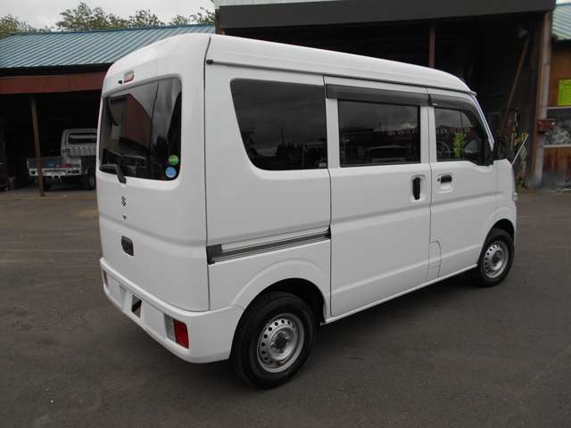 Suzuki Every 7