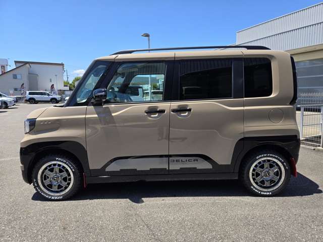 Mitsubishi Delica Mini 2