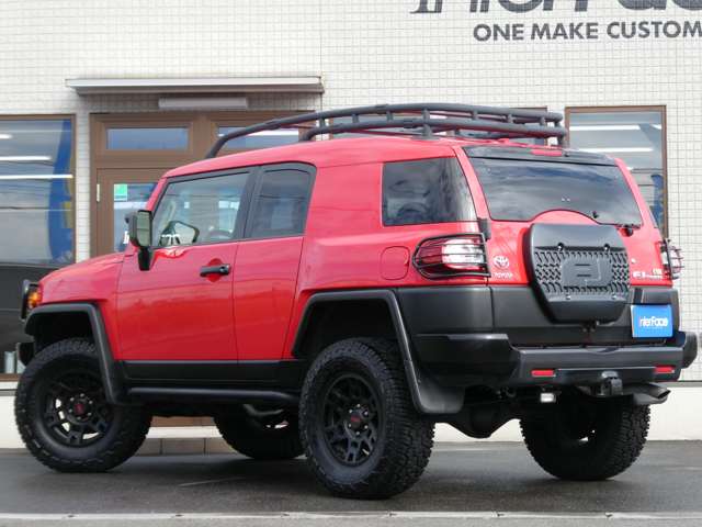 Toyota FJ Cruiser 11