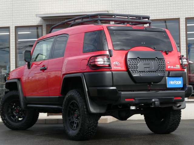 Toyota FJ Cruiser 12