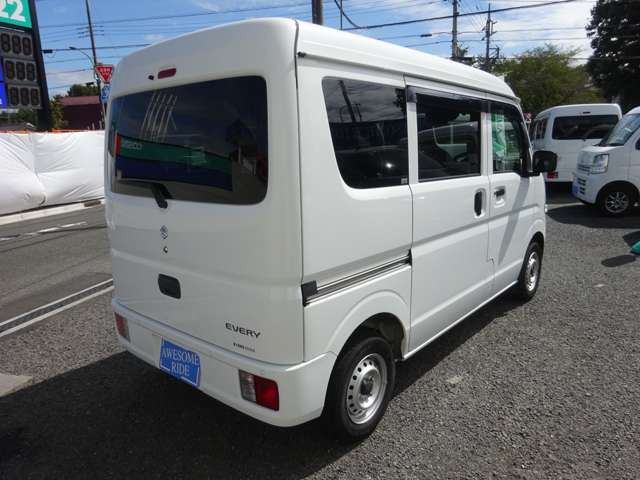 Suzuki Every 11