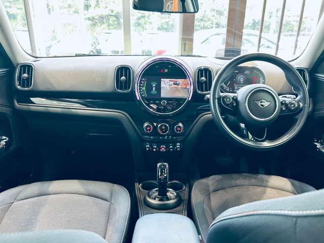 MINI Crossover 5