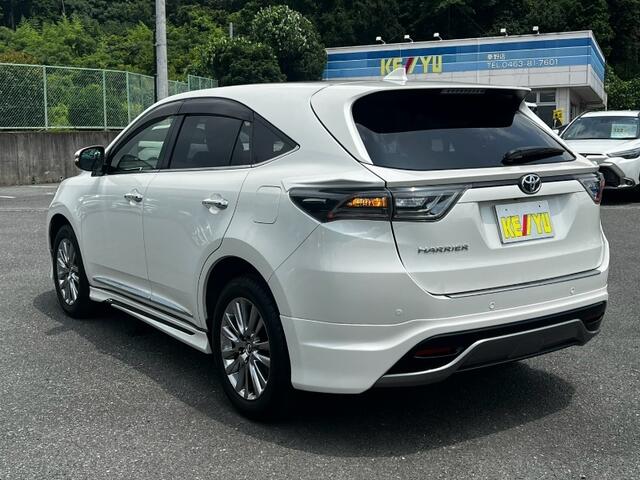 Toyota Harrier 11