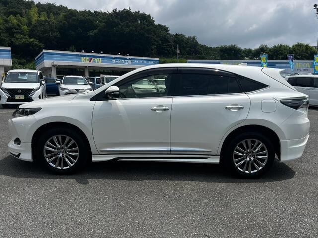 Toyota Harrier 12