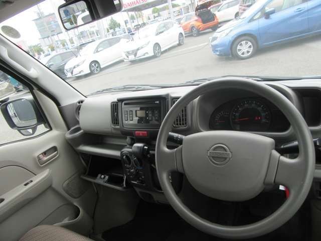 Nissan NV100 Clipper 7