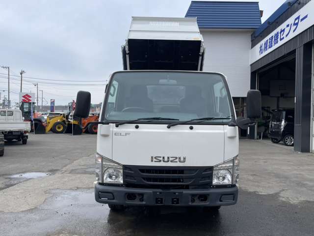 Isuzu Elf 11