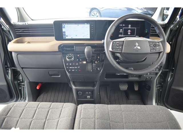 Mitsubishi Delica Mini 5