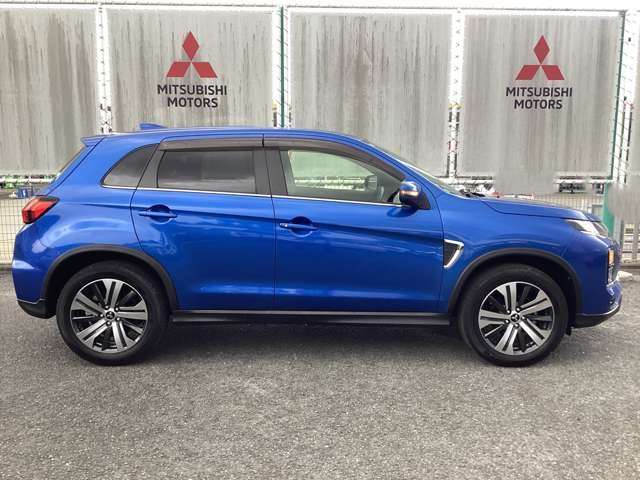 Mitsubishi RVR 7