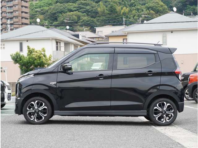 Mitsubishi eK X EV 12