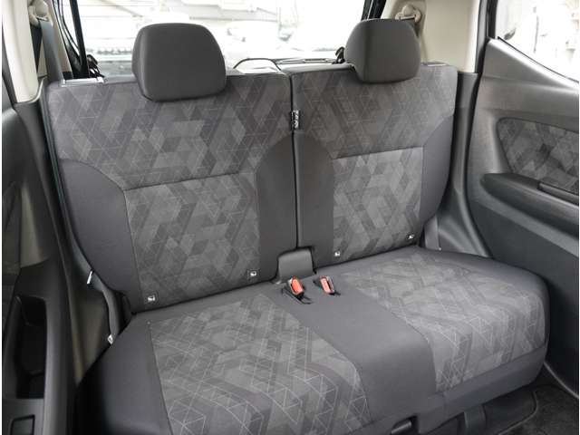 Mitsubishi eK X EV 7