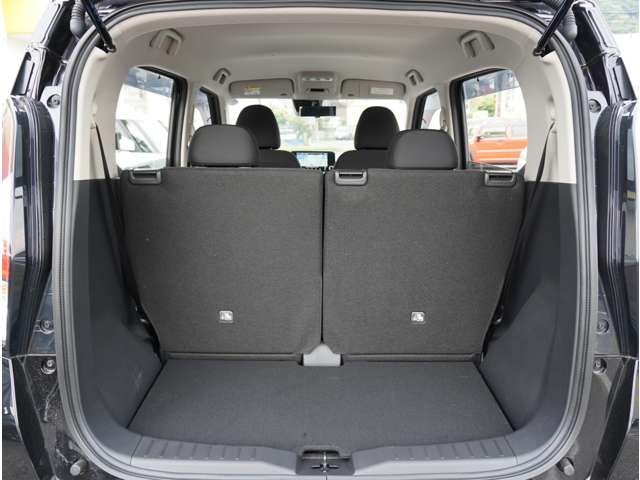 Mitsubishi eK X EV 8