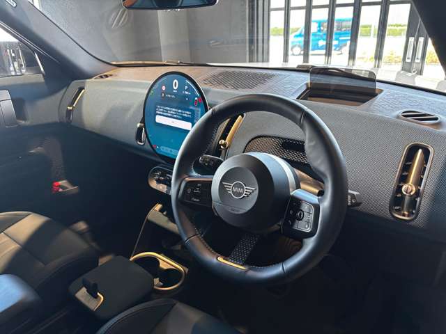 MINI Countryman 8