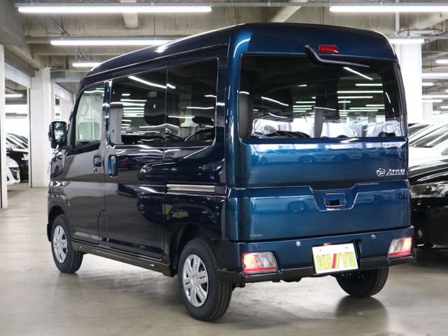 Daihatsu Atrai 11