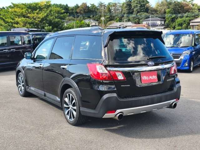 Subaru Exiga Crossover7 12