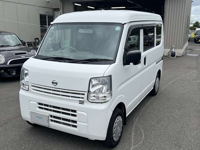 Nissan NV100 Clipper 4