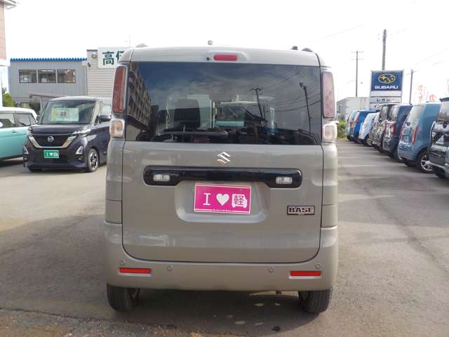 Suzuki Spacia Base 12