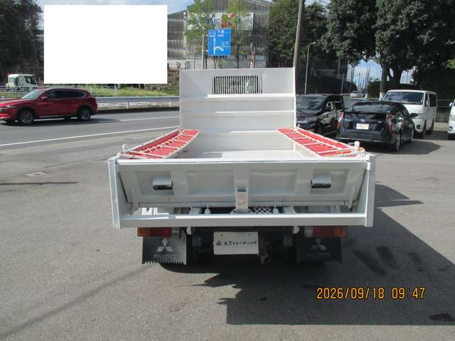 Mitsubishi Fuso Canter 6