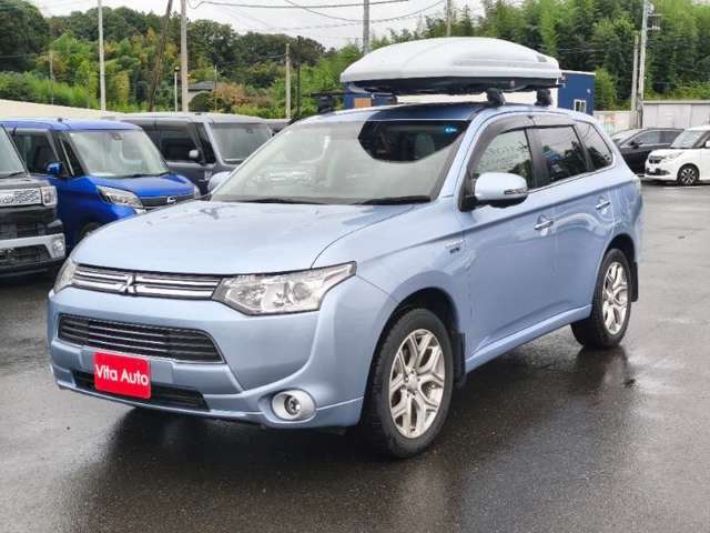 Mitsubishi Outlander PHEV 8
