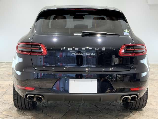 Porsche Macan 7